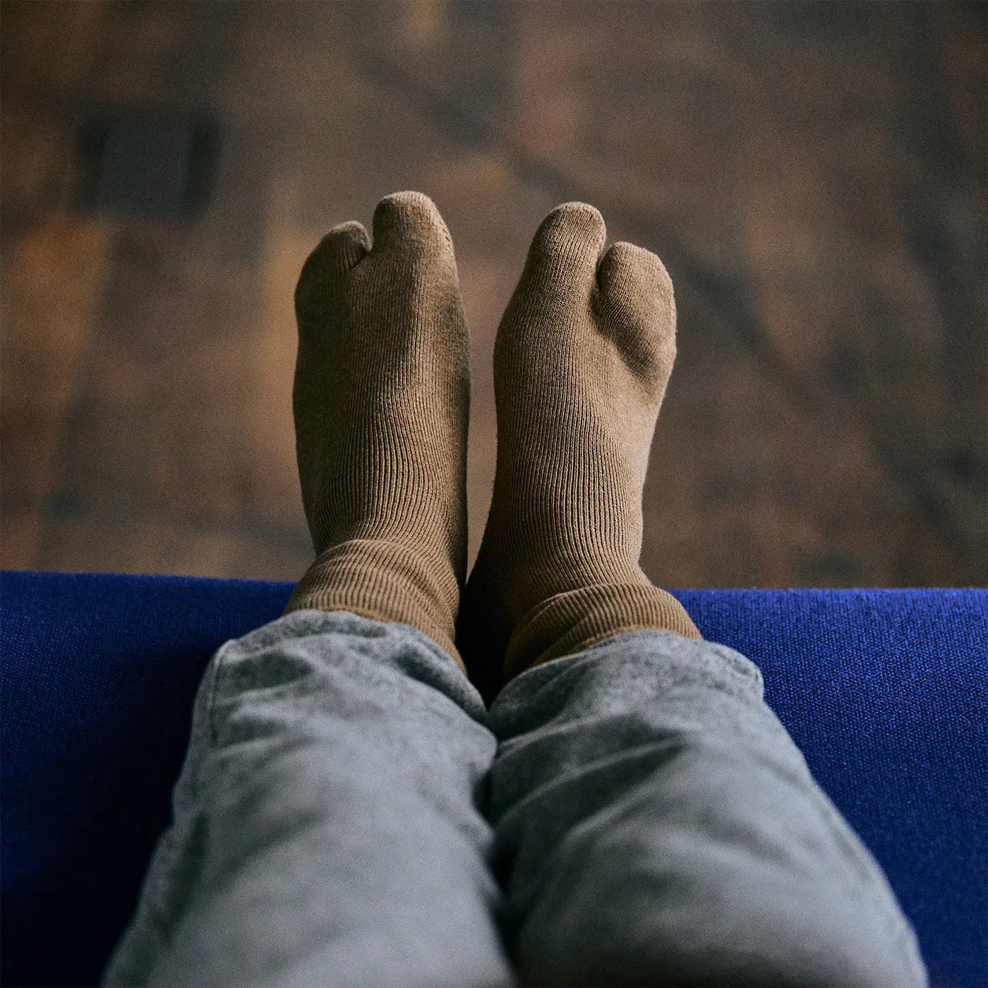 7-5005 ORGANIC COTTON BLENDED YAK PILE TABI SOCKS