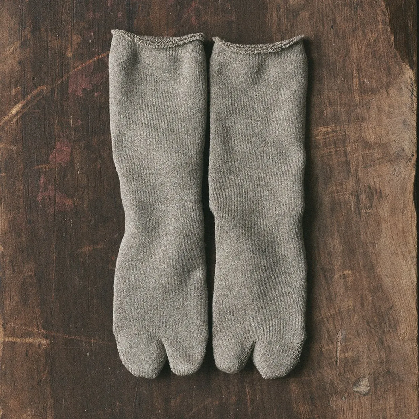 7-5005 ORGANIC COTTON BLENDED YAK PILE TABI SOCKS